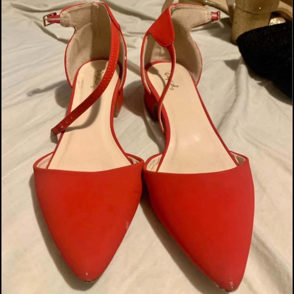 red shoes